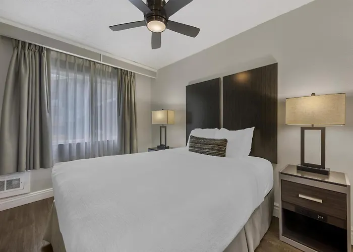 Best Western Pier Point Inn